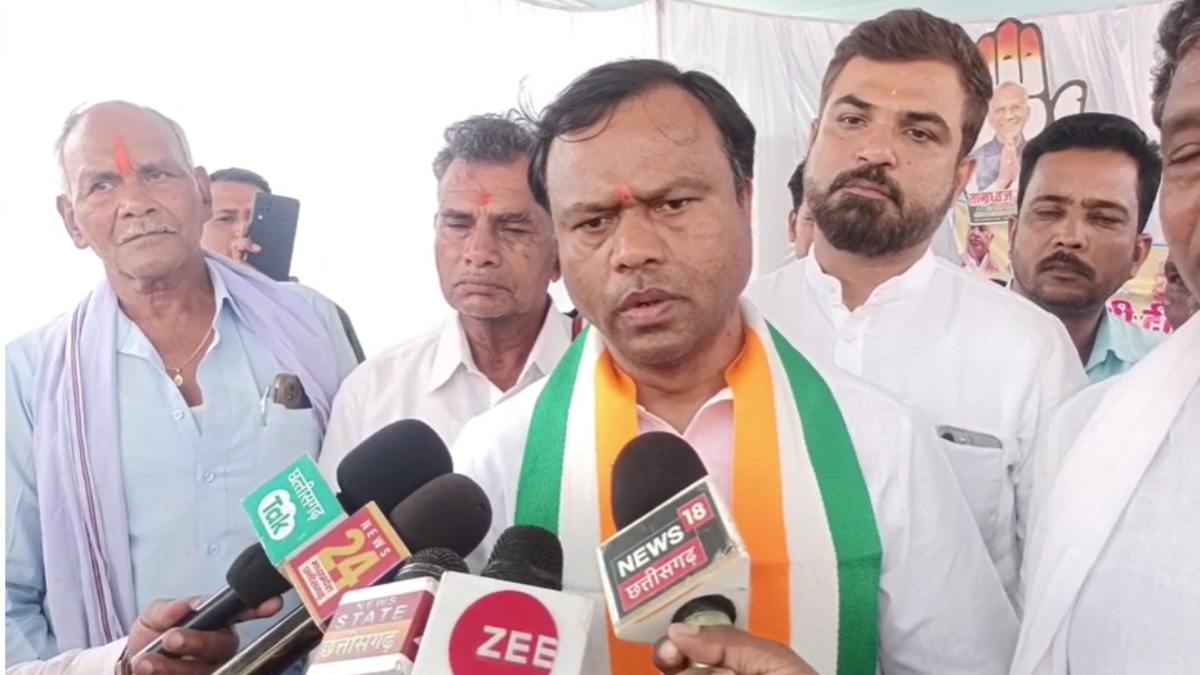 एनएसयूआई कार्यकर्ताओं को गुंडा बताने पर बिफरे पीसीसी चीफ दीपक बैज, कहा- हिम्मत है तो गिरफ्तार करके दिखाएं…