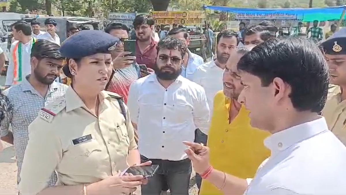 युवक कांग्रेस प्रदेश अध्यक्ष की मुश्किलें बढ़ीः धारा 188 उल्लंघन के मामले में FIR, अनुमति थी दो की और रैली में शामिल थे 40 से ज्यादा वाहन