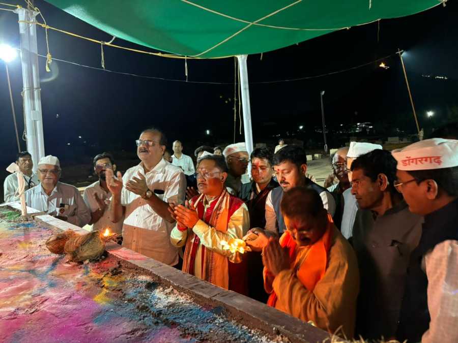 समाधिस्थल पहुंचे सीएम साय, कहा- चंद्रगिरि में दिखाई देता है जैनाचार्य विद्यासागर के सपनों का भारत