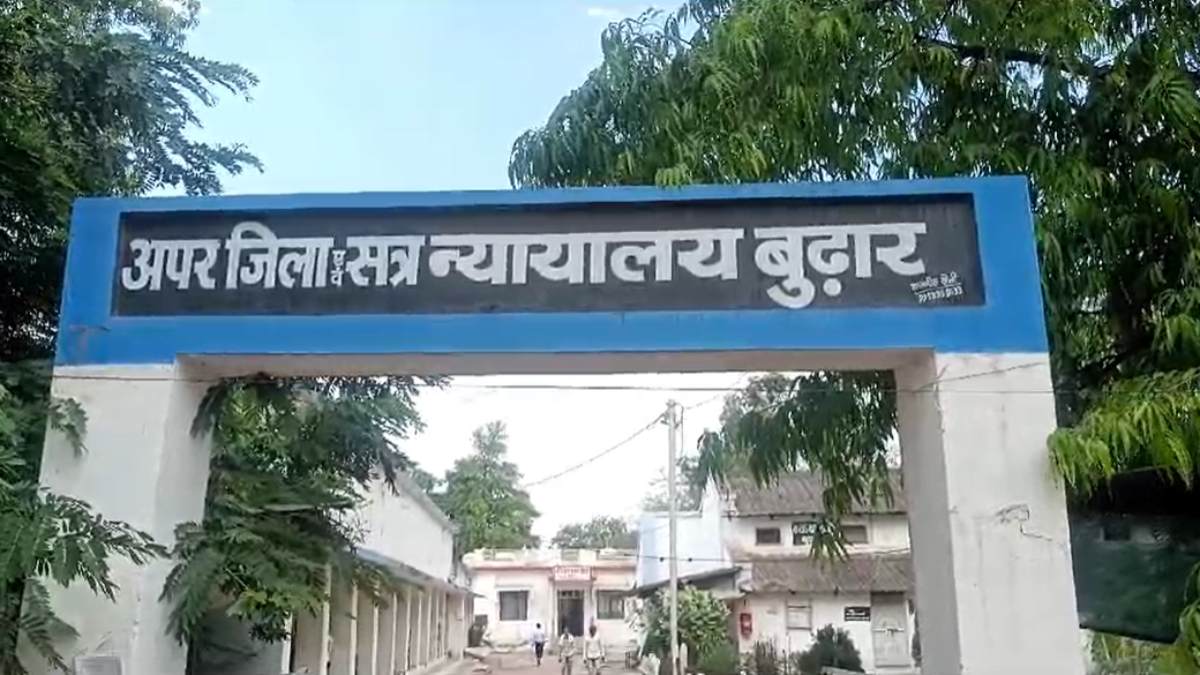 like father like son: पुत्र मोह में पिता ने किया ऐसा काम कि खुद बन गया आरोपी, जानिए क्या है मामला