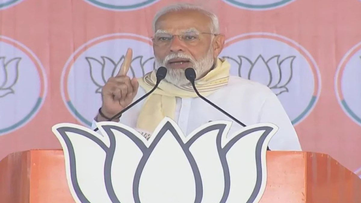 PM मोदी बोले- अमरोहा केवल ढोलक ही नहीं, देश का डंका भी बजाता है, भाई मोहम्मद शामी ने जो कमाल किया…