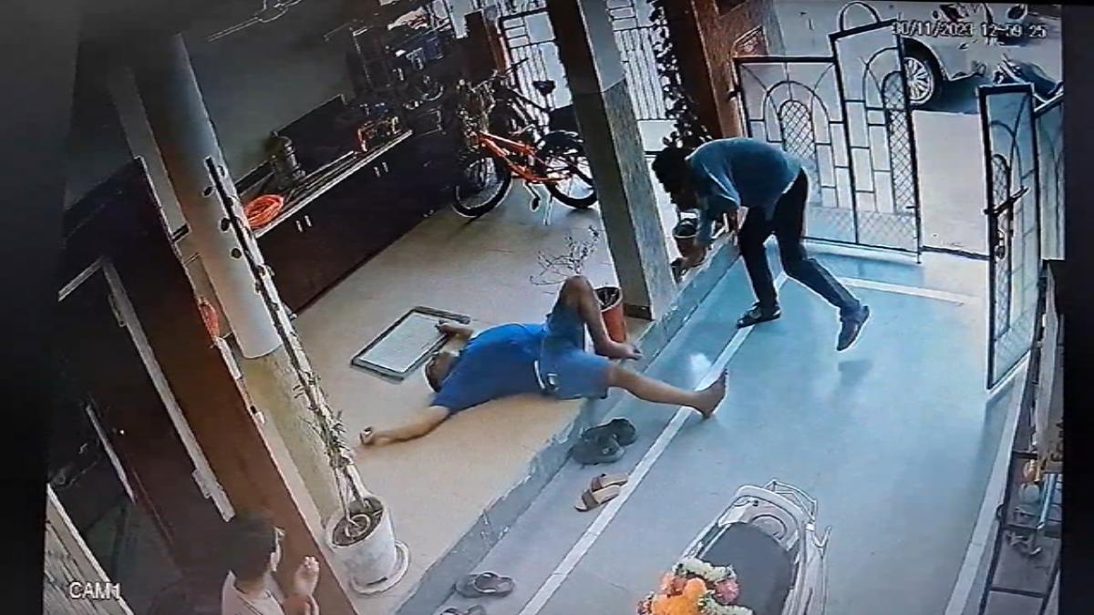 इंडियन पोटाश लिमिटेड के अधिकारी ने की आत्महत्याः जहर खाकर सुसाइड का वीडियो आया सामने, ये रही वजह
