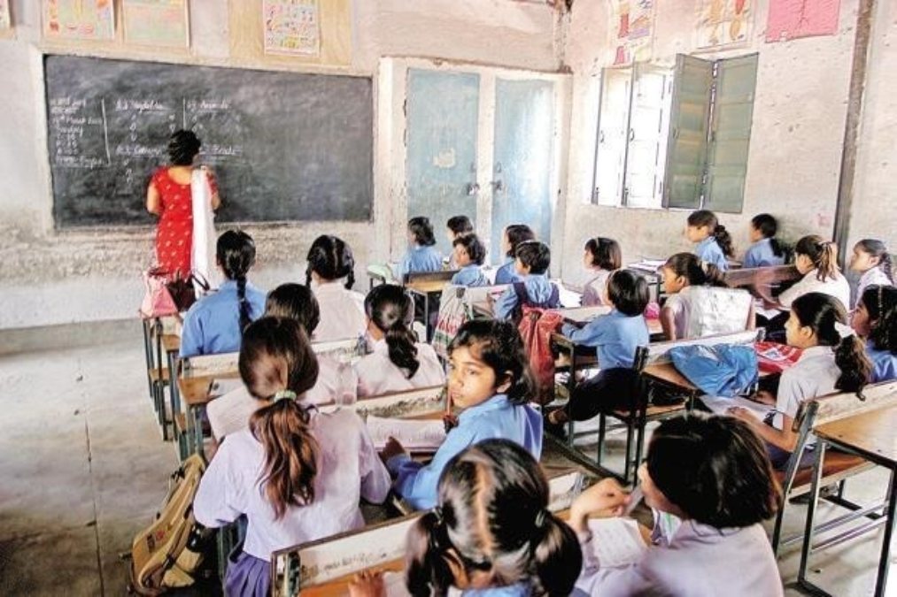 Lalluram special: छत्तीसगढ़ में हर साल कम हो रही है RTE की सीटें, कोर्ट के आदेश का भी नहीं हो रहा पालन, जानिए क्या कहते हैं जिम्मेदार