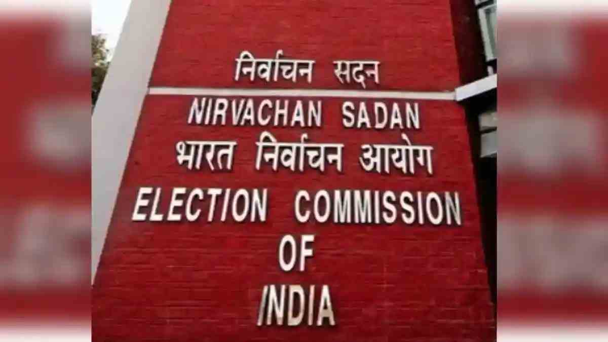 चुनाव आयोग ने की बड़ी प्रशासनिक सर्जरी, पांच राज्यों के 8 DM और 12 SP का तबादला, देखें लिस्ट…