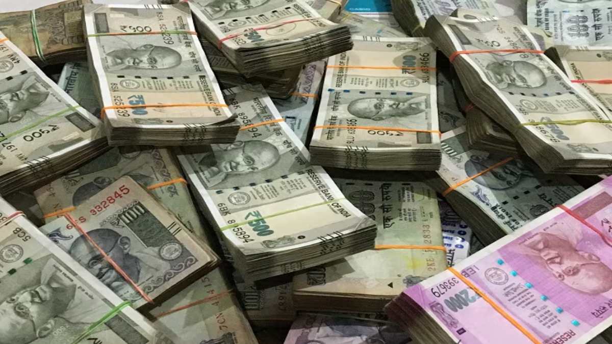 एक्शन में चुनाव आयोग : आचार संहिता लागू होने के बाद जांच कार्रवाई जारी, 30 करोड़ 47 लाख नगद और वस्तुएं जब्त