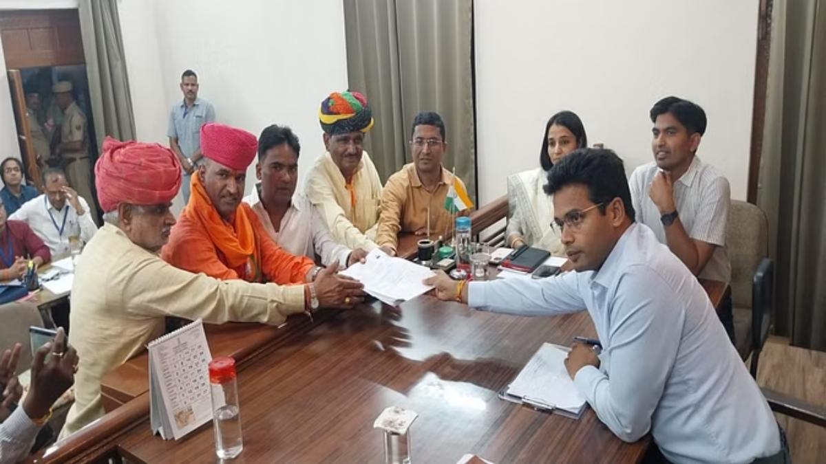 Lok Sabha Election 2024 : BJP प्रदेश अध्यक्ष CP जोशी ने भरा नामांकन, रैली में उमड़ा जनसैलाब