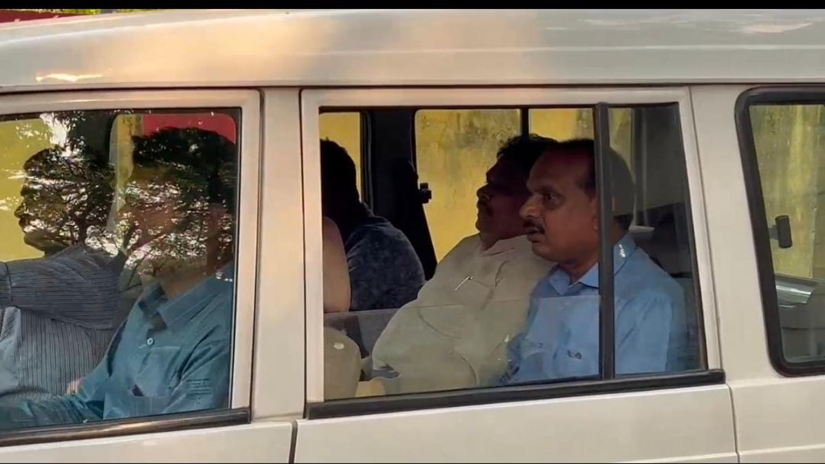 CG BREAKING : ACB की बड़ी कार्रवाई, लाखों रुपये रिश्वत लेते रंगे हाथ पकड़ाया SDO