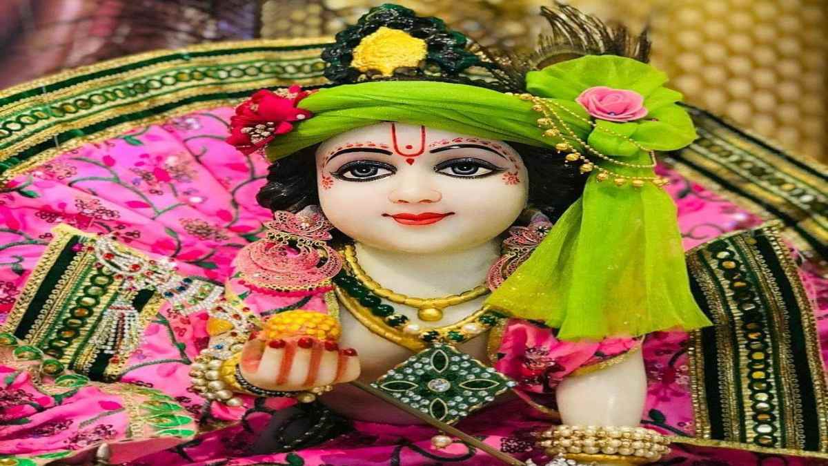 Laddu Gopal : इस तेज गर्मी में जरूरी है लड्डू गोपाल का खास ख्याल रखना, जानिए कैसे करें उनकी सेवा