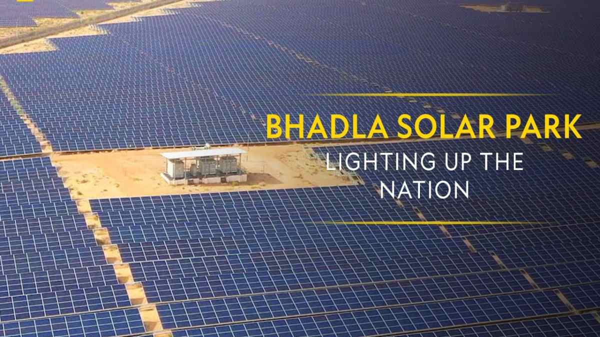 राजस्थान के रेगिस्तान में है दुनिया का सबसे बड़ा सोलर पार्क, 22 लाख से ज्यादा घरों को कर रहा रोशन …