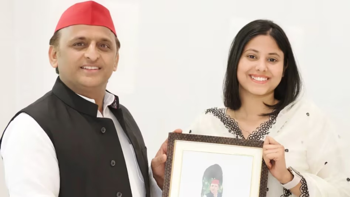 लोकसभा चुनाव : सबसे युवा प्रिया सरोज को सपा ने दिया टिकट, मछलीशहर सीट पर BJP के बीपी सरोज को देंगी टक्कटर