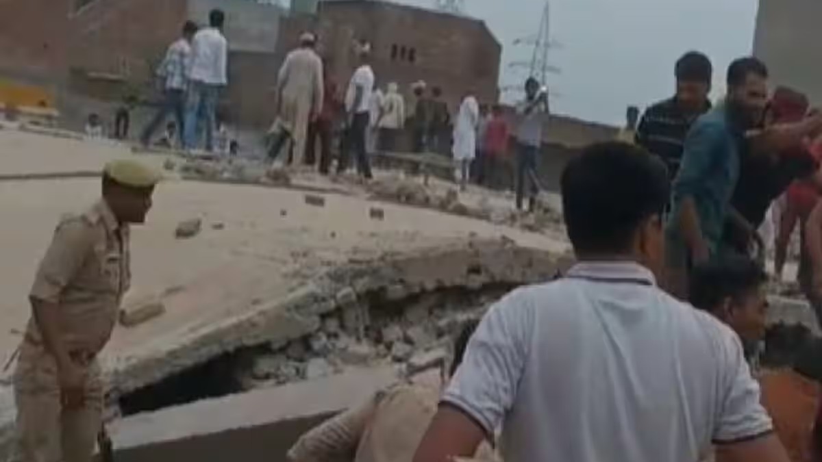 Big Accident : लेंटर गिरने से हुआ बड़ा हादसा, मलबे में दबे कई मजदूर, 3 की मौत, 12 घायल, मची चीख-पुकार
