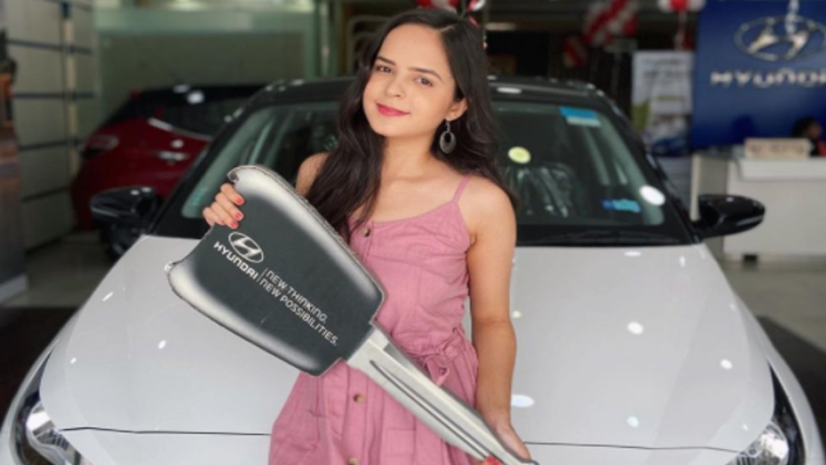 तारक मेहता की सोनू ने पूरा किया माता-पिता का सपना, Palak Sindhwani ने खरीदी ब्रांड न्यू कार …