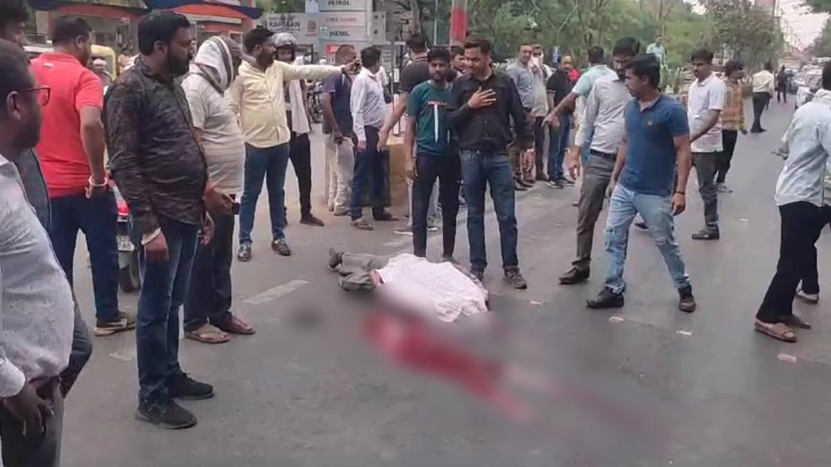 नरेंद्र सिंह तोमर के बंगले के बाहर हादसा: बाइक की टक्कर से साइकिल सवार की मौत, चुनाव पर्यवेक्षक की सेवा में लगा था मृतक