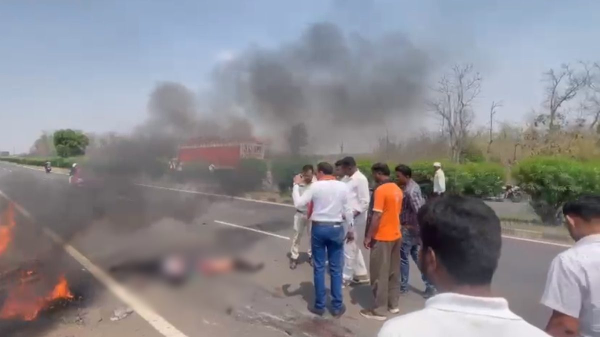 Seoni Road Accident: अज्ञात वाहन ने बाइक को मारी टक्कर, युवक की मौत, विधायक ने पुलिस को दी सूचना
