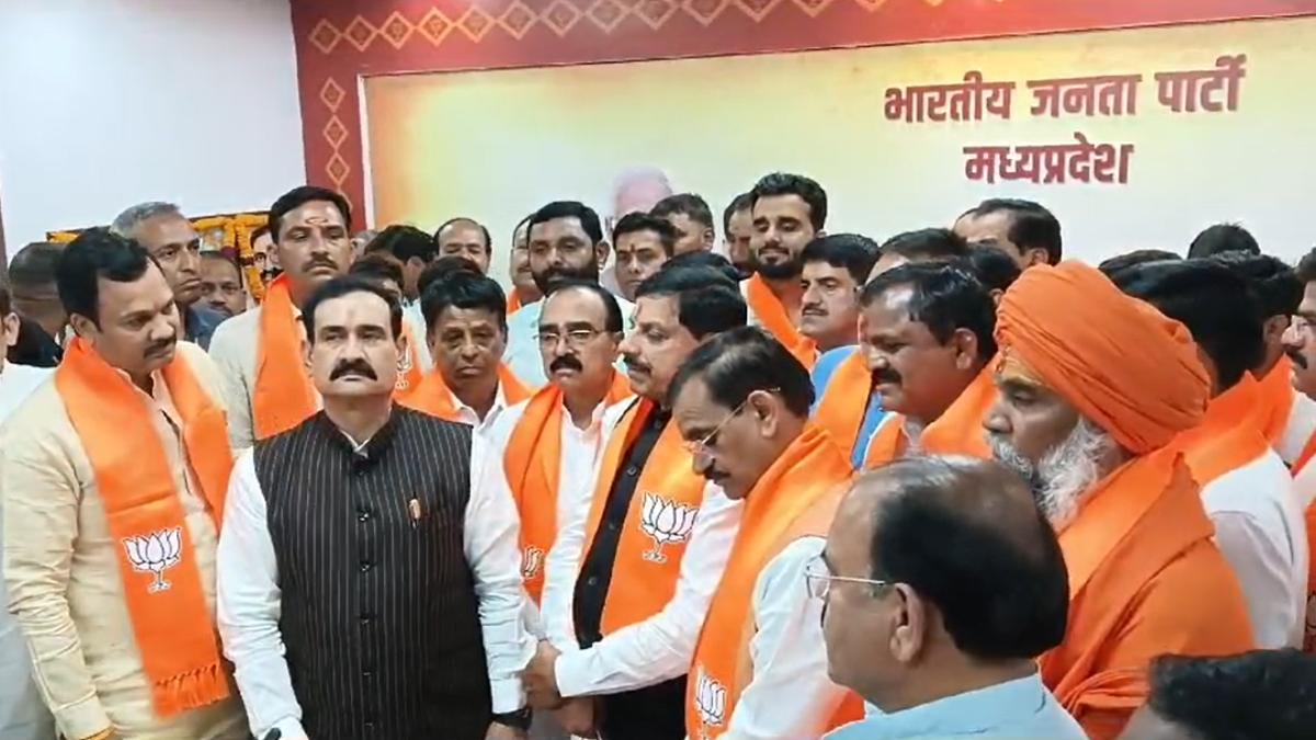 कांग्रेस को धीरे से फिर लगा जोर का झटकाः MP के पूर्व विधायक रामलाल मालवीय बीजेपी में शामिल