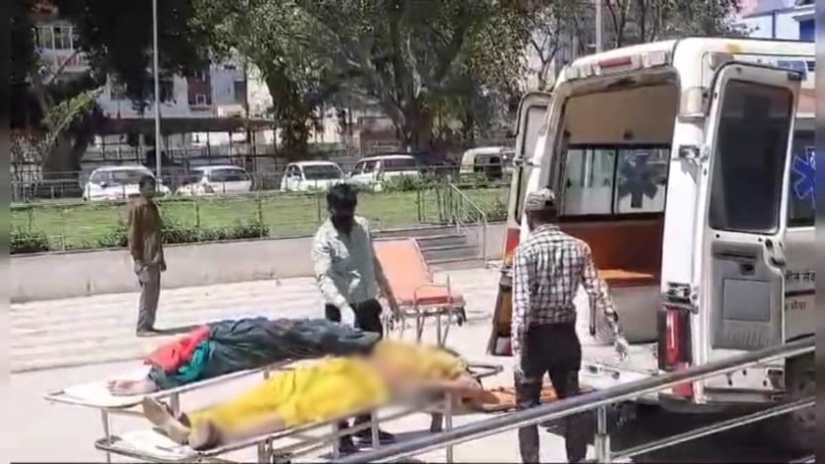 Hit and Run: तेज रफ्तार वाहन की टक्कर से देवरानी-जेठानी की मौत, बेटे की हालत गंभीर, ड्राइवर की तलाश जारी