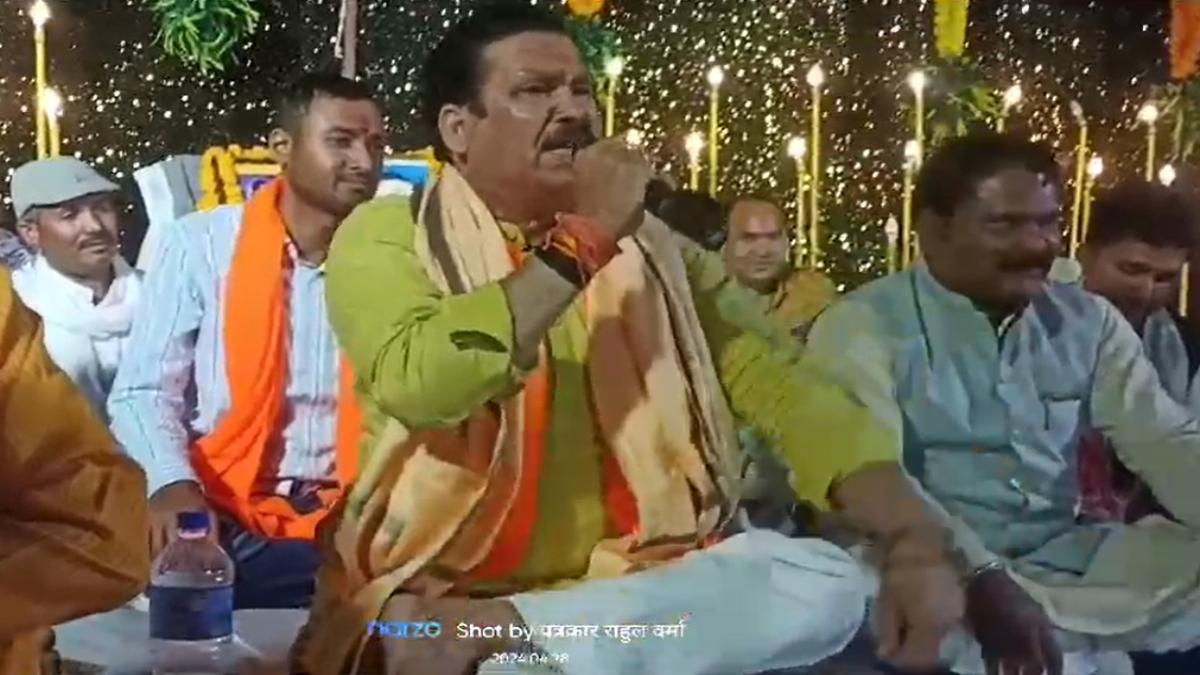 राज्य मंत्री का बड़ा बयानः बोले- आरक्षण को किसी ने हाथ लगाया तो हाथ जला देंगे, हुआ जमकर बवाल