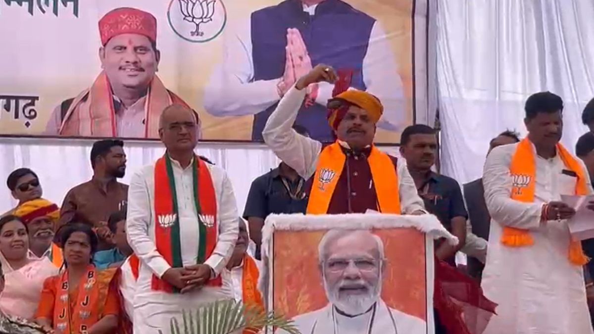 कांग्रेस हिंदू-मुस्लिम एकता को पसंद नहीं करतीः CM डॉ मोहन बोले- 10 साल सांसद रहे दिग्विजय ने राजगढ़ के लिए कुछ नहीं किया