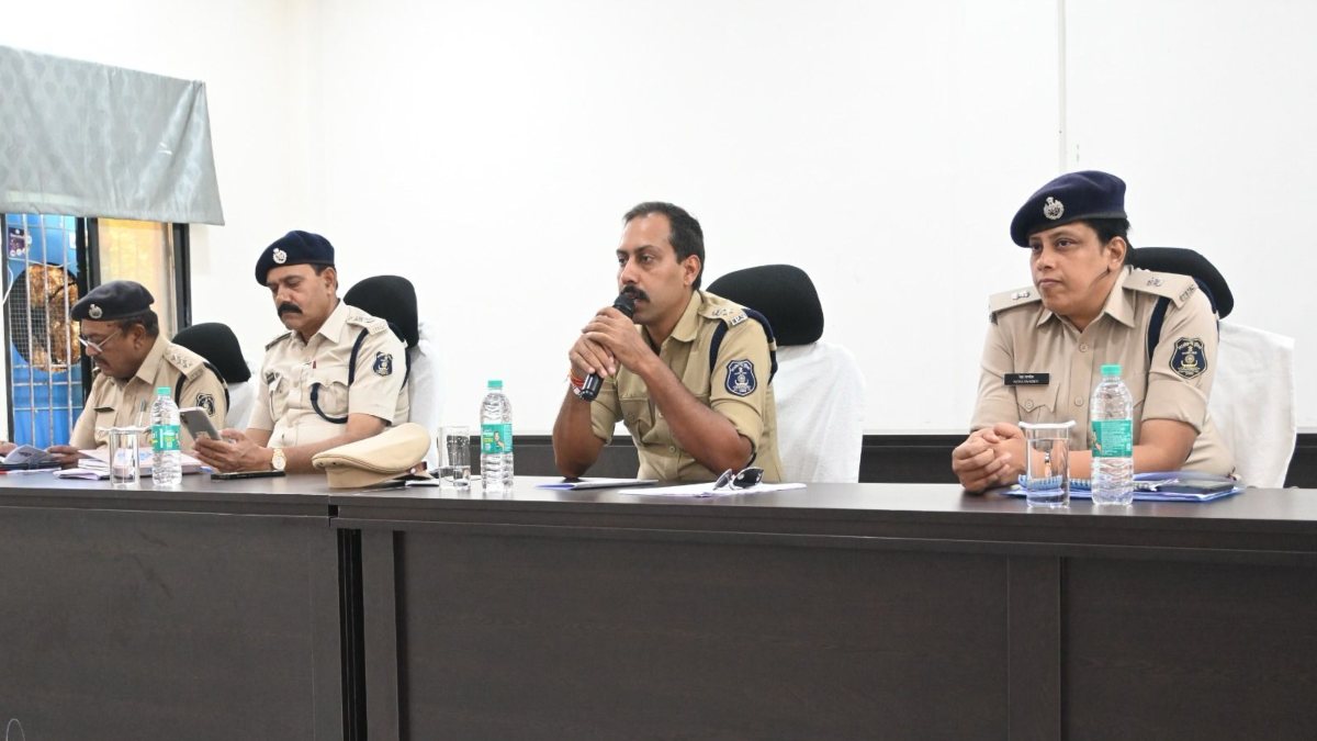 लोकसभा चुनाव 2024: मतदान के दिन चप्पे-चप्पे में रहेगी पुलिस, सीएएफ और सीपीएफ की 23 कंपनियां तैनात