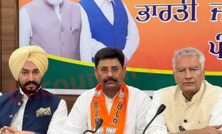 Braking : अकाली दल  के एक बड़े नेता ने छोड़ा पार्टी का साथ, थामा बीजेपी का हाथ