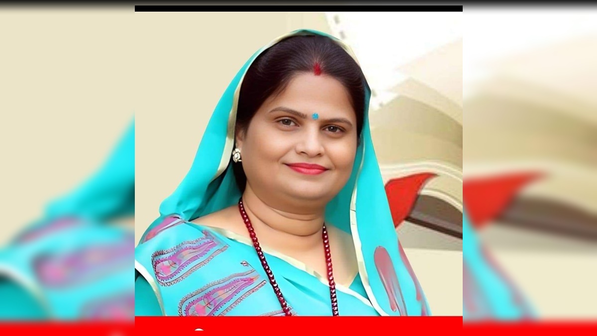 MP BREAKING: सपा ने खजुराहो से बदला उम्मीदवार, मनोज यादव का टिकट काटकर मीरा दीपक यादव को बनाया प्रत्याशी