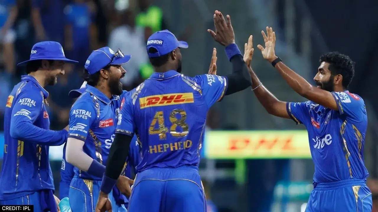 IPL 2024: 234 रन कूटकर मुंबई इंडियंस ने रचा इतिहास, इस मामले में KKR-PBKS को पछाड़ा, लगाई रिकॉर्ड्स की झड़ी