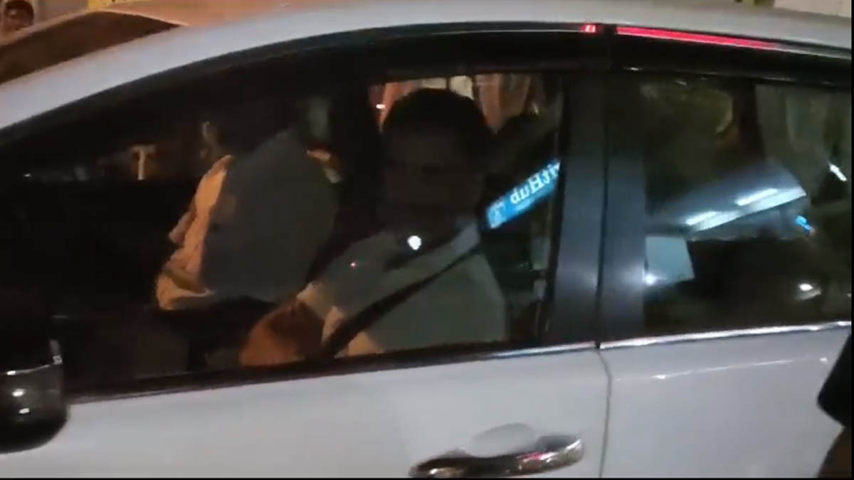 हेलीकॉप्टर में फ्यूल खत्म होने के बाद शहर घूमने निकले राहुल, ढाबा में खाया खाना, कल सुबह जाएंगे जबलपुर