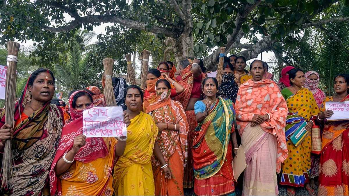 Womens Protest in Sandeshkhali: सड़क पर फिर उतरीं संदेशखाली की महिलाएं, लगाए गंभीर आरोप