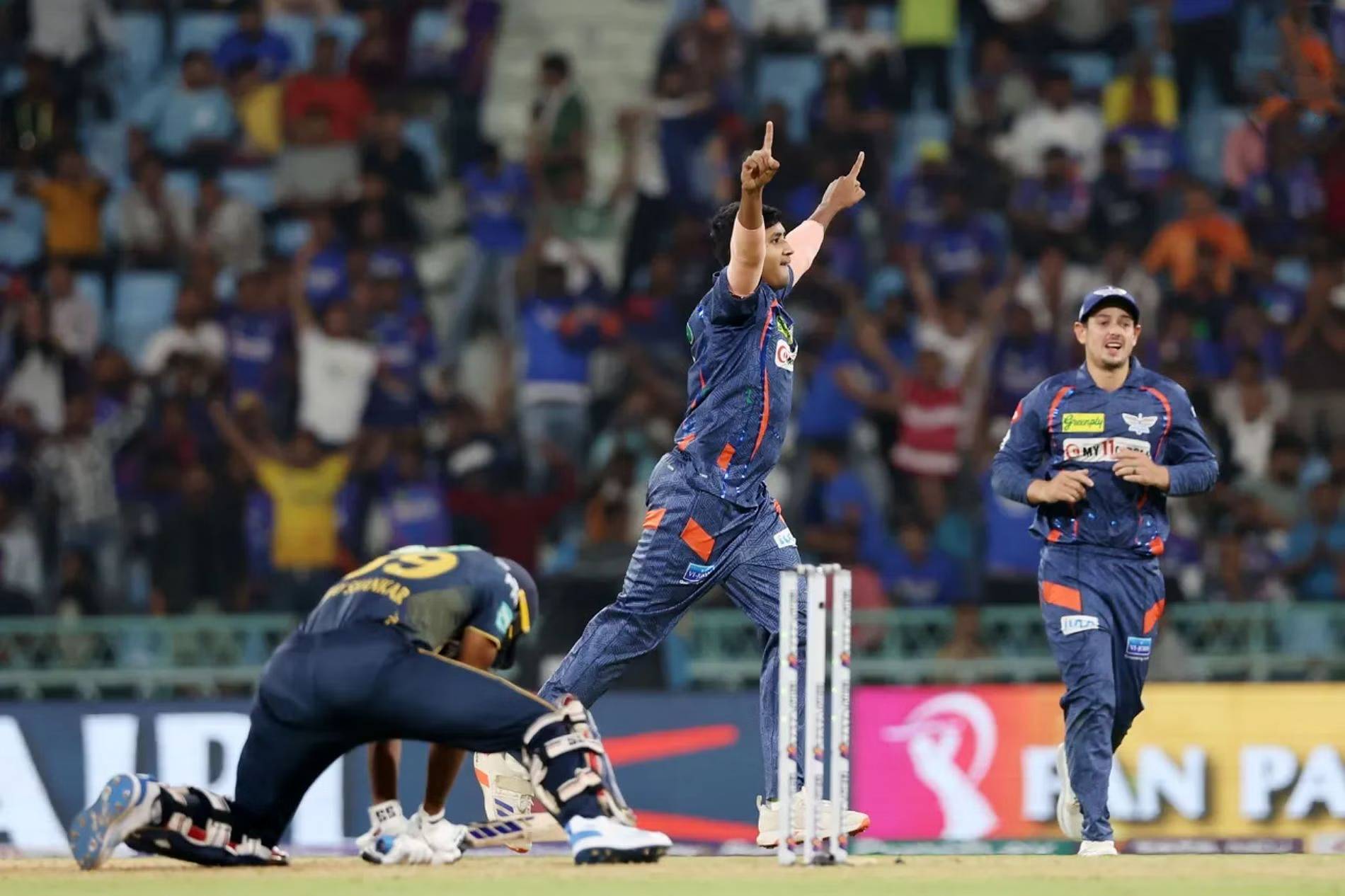IPL 2024: धोनी को देख ये खिलाड़ी बनना चाहता था विकेटकीपर, लेकिन गेंद से मचा रहा धमाल, जानिए कौन हैं सीजन का पहला 5 विकेट हॉल लेने वाले यश ठाकुर