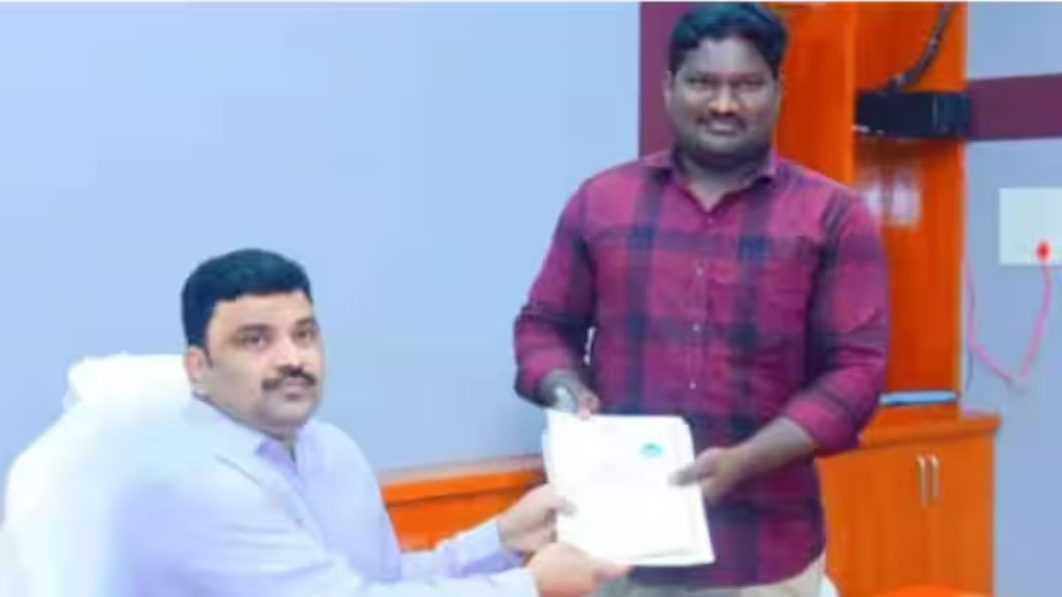 Poorest Candidate in Lok Sabha elections: ये हैं देश के सबसे गरीब उम्मीदवार, खाते में हैं सिर्फ 7 रुपये, इस सीट से लड़ रहे चुनाव