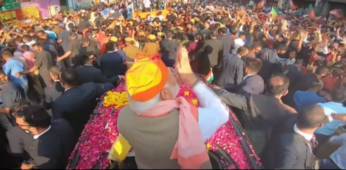 PM Modi Nomination: वाराणसी में नामांकन से पहले PM मोदी ने शेयर किया भावुक वीडियो, लिखा- काशी से मेरा रिश्ता अद्भुत…