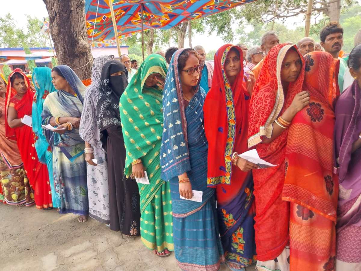 Bihar Lok Sabha Elections-2024 5th Phase: बिहार में 1 बजे तक 34.62% मतदान, मुजफ्फरपुर के बूथ-13 और 69 पर वोटिंग जीरो, सीतामढ़ी में भी वोट बहिष्कार