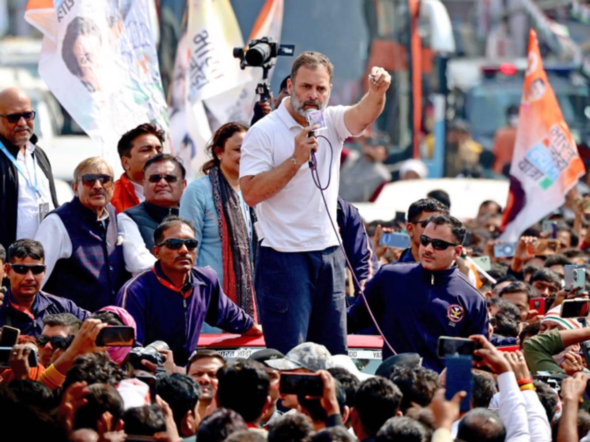 Rahul Gandhi: राहुल गांधी के नामांकन में शामिल होंगे सोनिया-प्रियंका और खरगे, रायबरेली में रोड शो के जरिए शक्ति प्रदर्शन के लिए सुबह से हो रही तैयारी