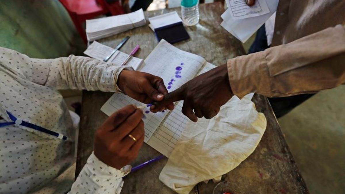 14 मई तक चलेगी नामांकन प्रक्रिया, राज्य की 13 सीटों के लिए जनरल और पुलिस पर्यवेक्षकों की हुई नियुक्ति