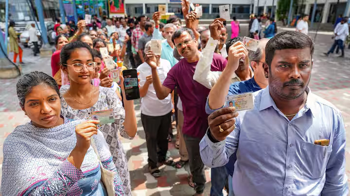 Lok Sabha Elections 2024: राजधानी दिल्ली में 9 लाख नए मतदाता बढ़े