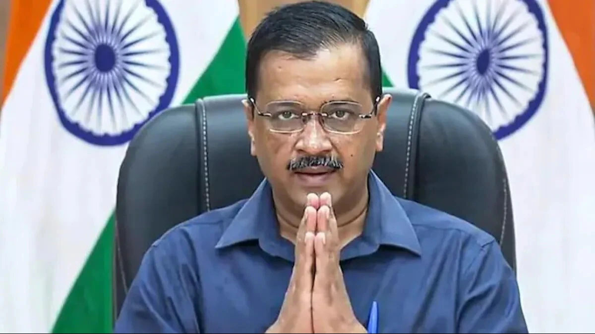सीएम अरविंद केजरीवाल ने जनता से वोट अपील करते हुए कहा कि अपने परिवार, सगे-सम्बंधियों और मित्रों से भी वोट करने के लिए कहें.’