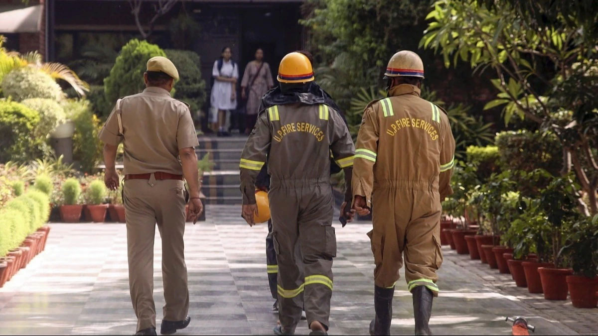 दिल्ली पुलिस कंट्रोल रूम को मिली बम की धमकी…