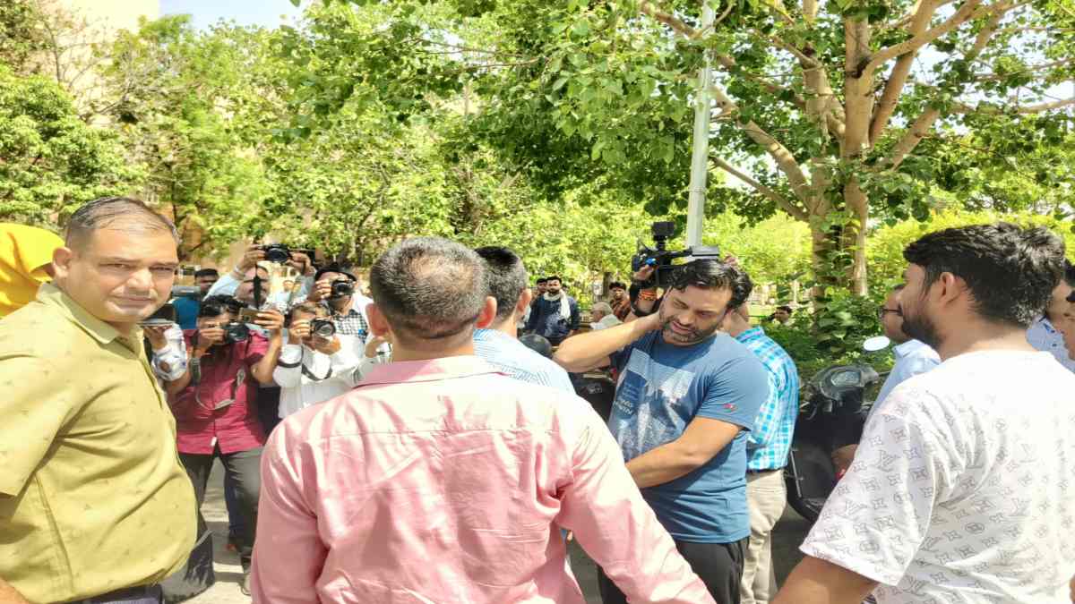 MP Nursing College Scam: 4 आरोपियों को विशेष अदालत में किया गया पेश, कोर्ट ने फिर से CBI की रिमांड पर भेजा