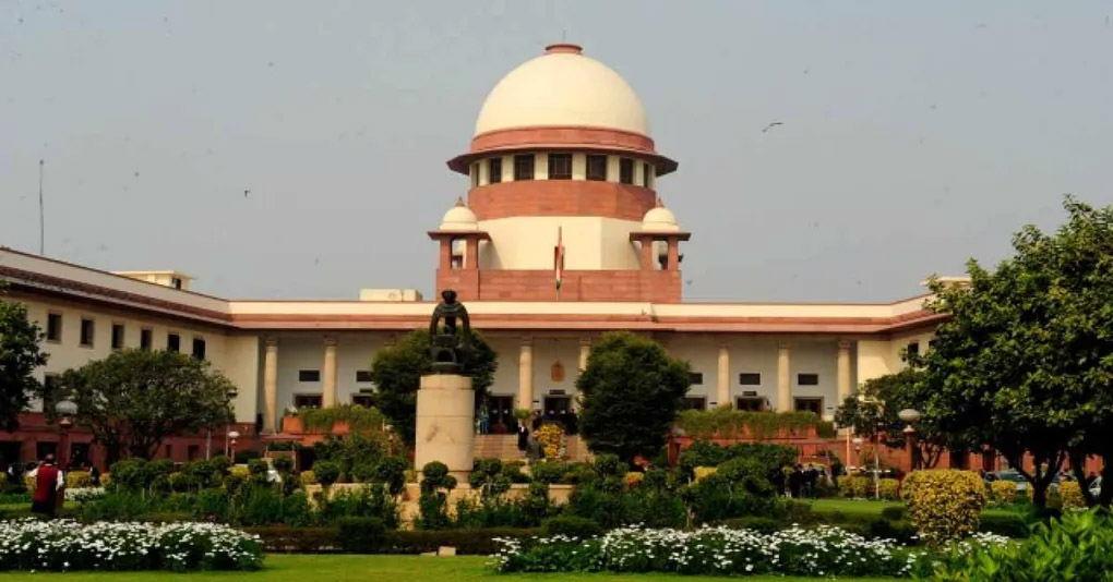 नए आपराधिक कानूनों को लागू करने पर रोक लगाने की याचिका सुप्रीम कोर्ट ने खारिज कर दी