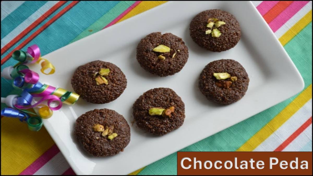 Todays recipe: सिर्फ 15 मिनट में तैयार करें टेस्टी चॉकलेट पेड़े, जानें इसे बनाने की आसान रेसिपी…