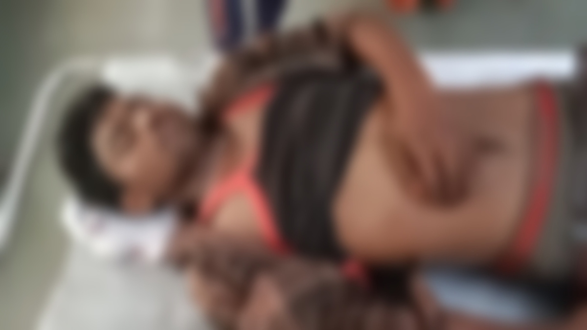 सड़क हादसे में युवक की मौत: अनियंत्रित होकर रोड से नीचे उतरी बाइक, मौके पर तोड़ा दम  