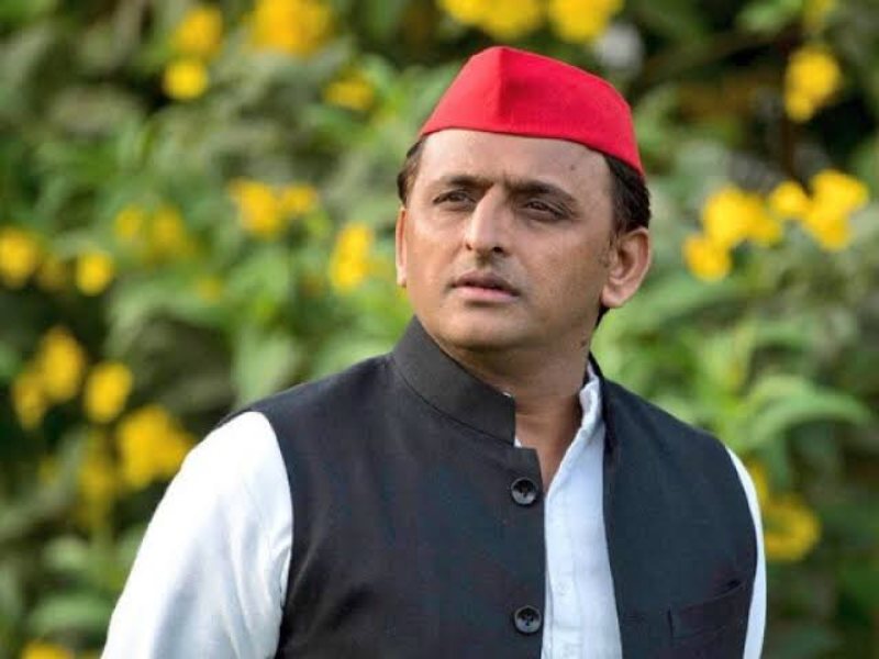 अखिलेश यादव ने प्रशासन पर लगाए गंभीर आरोप, कहा- जीतते हुए प्रत्याशी को हराने में लगा है