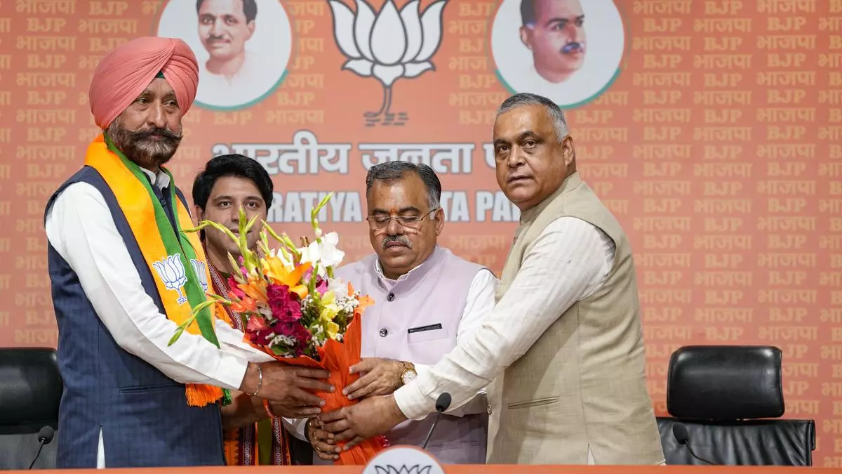 पंजाब में आप को बड़ा झटका, पूर्व विधायक जगबीर सिंह बराड़ भाजपा में शामिल