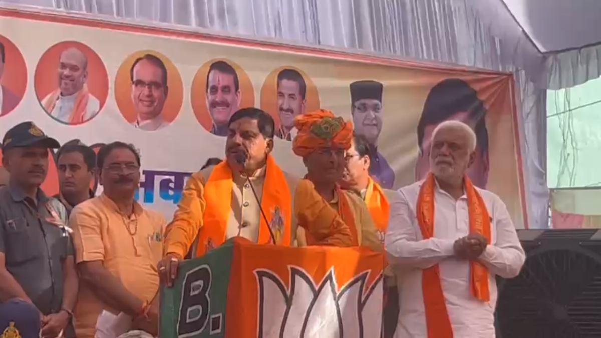‘मथुरा में फूटेगी मटकी’: Rajgarh में दिग्विजय पर गरजे CM मोहन, बोले- जिनके मुंह से ‘ओसाम जी’ निकले उनको वोट नहीं मिलना चाहिए