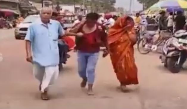 दूसरी शादी का प्रयास करने पर बुजुर्ग व्यक्ति ने बेटे को पुलिस को सौंपा