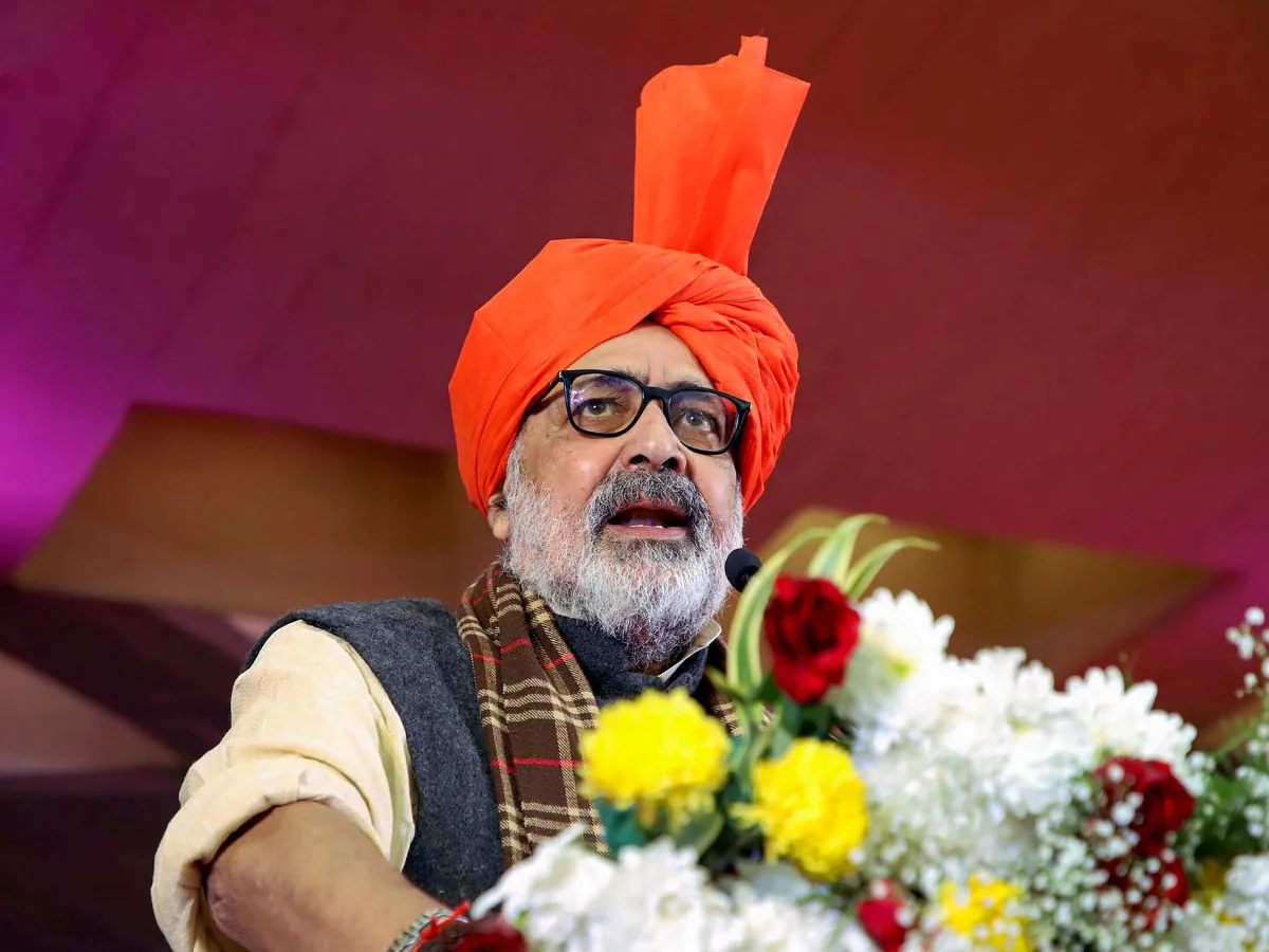 पूर्वजों की भूल के कारण ओवैसी पैदा हुए हैं… मुस्लिमों को लेकर गिरिराज सिंह का बड़ा बयान, कहा- बताशे के लिए मंदिर नहीं तोड़ेंगे