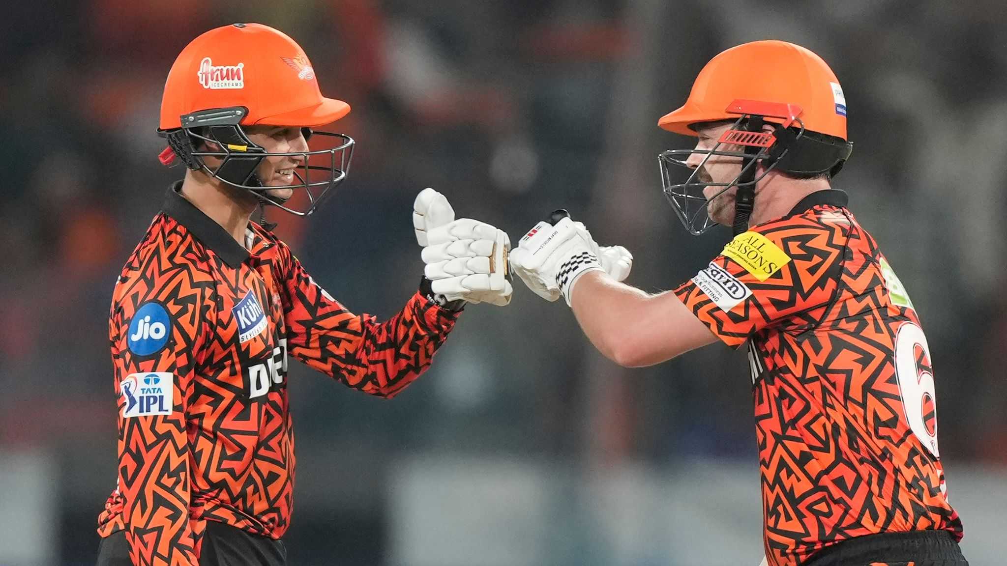 IPL 2024, SRH vs LSG: हैदराबाद ने लखनऊ को दी करारी शिकस्त, 9.4 ओवर में 10 विकेट रहते चेज किया लक्ष्य, हेड-अभिषेक ने ठोकी तूफानी फिफ्टी