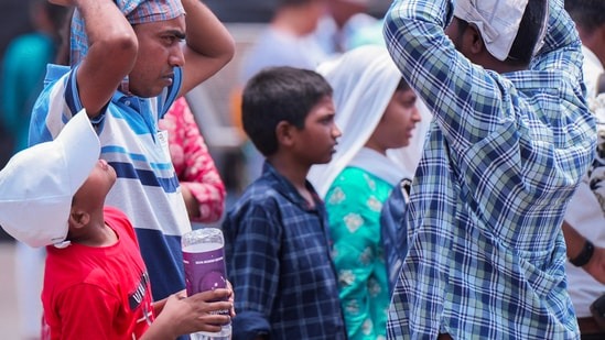 ओडिशा : कल से कम हो सकती है Heat wave, 5 मई के बाद तापमान में 4-5 डिग्री सेल्सियस की हो सकता है गिरावट