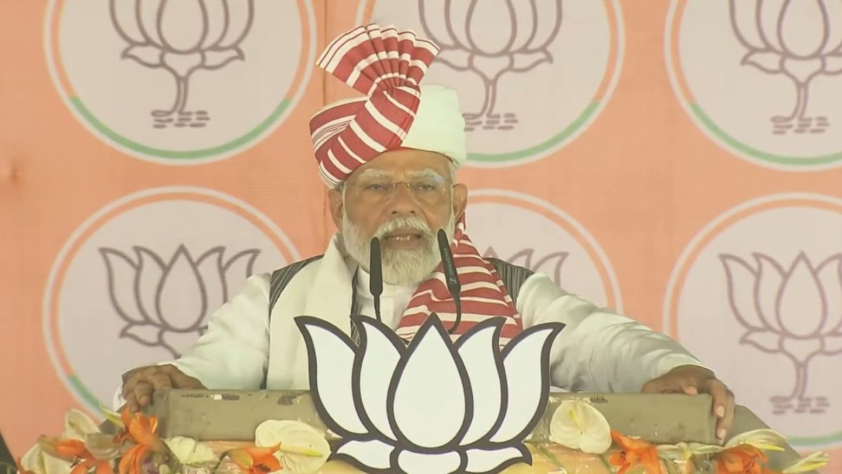 ‘पाकिस्तान को लव-लेटर भेजती थी कांग्रेस…’ झारखंड में गरजे PM मोदी, कहा- नया भारत घर में घुसकर मारता है