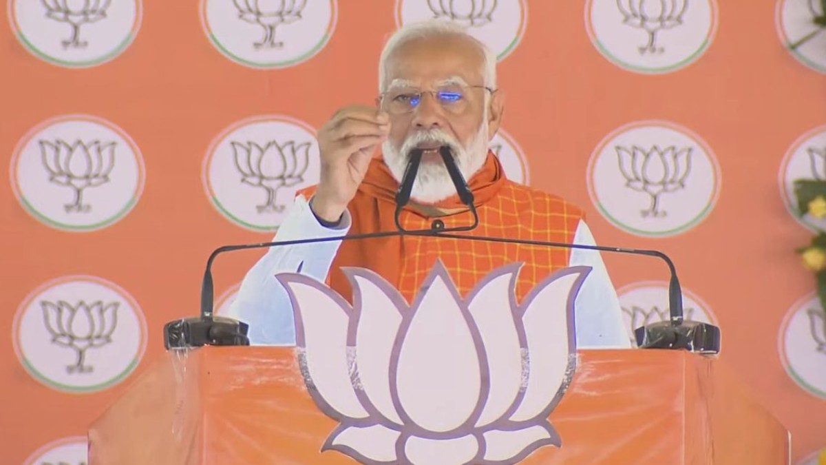 PM Modi Visit Khargone: ‘भारत में वोट जिहाद चलेगा या राम राज्य..’, जनसभा में पीएम मोदी ने जनता से किया सवाल? खरगोन में बोले- पाकिस्तान से इतनी मोहब्बत…?